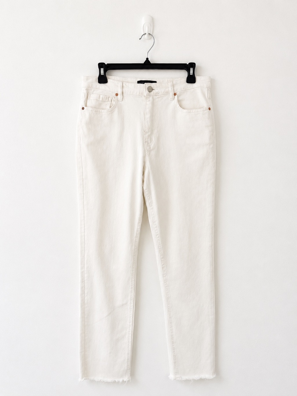 Sanctuary Denim 90s Jean High Rise Straight Salt Raw Hem White Jeans 30